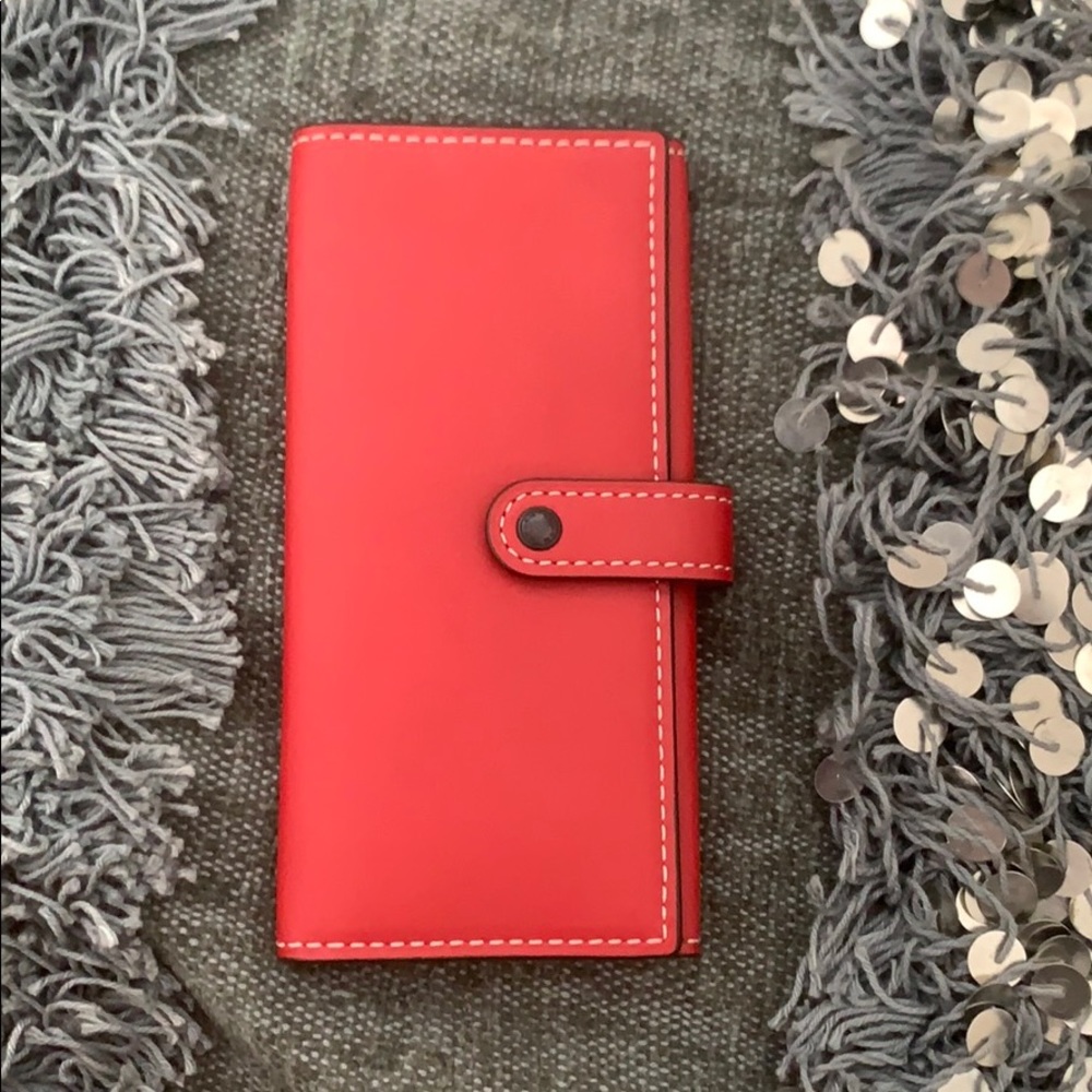 never used coach wallet